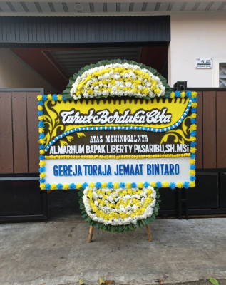 Papan Bunga Duka di Mori Atas